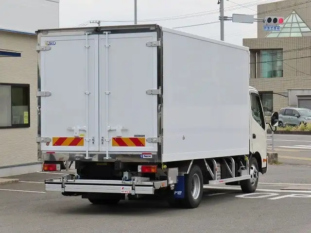 日野 デュトロ 小型 冷凍冷蔵 低温 パワーゲートの中古トラック画像4