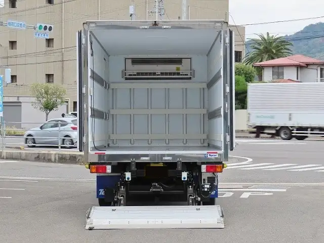 日野 デュトロ 小型 冷凍冷蔵 低温 パワーゲートの中古トラック画像7