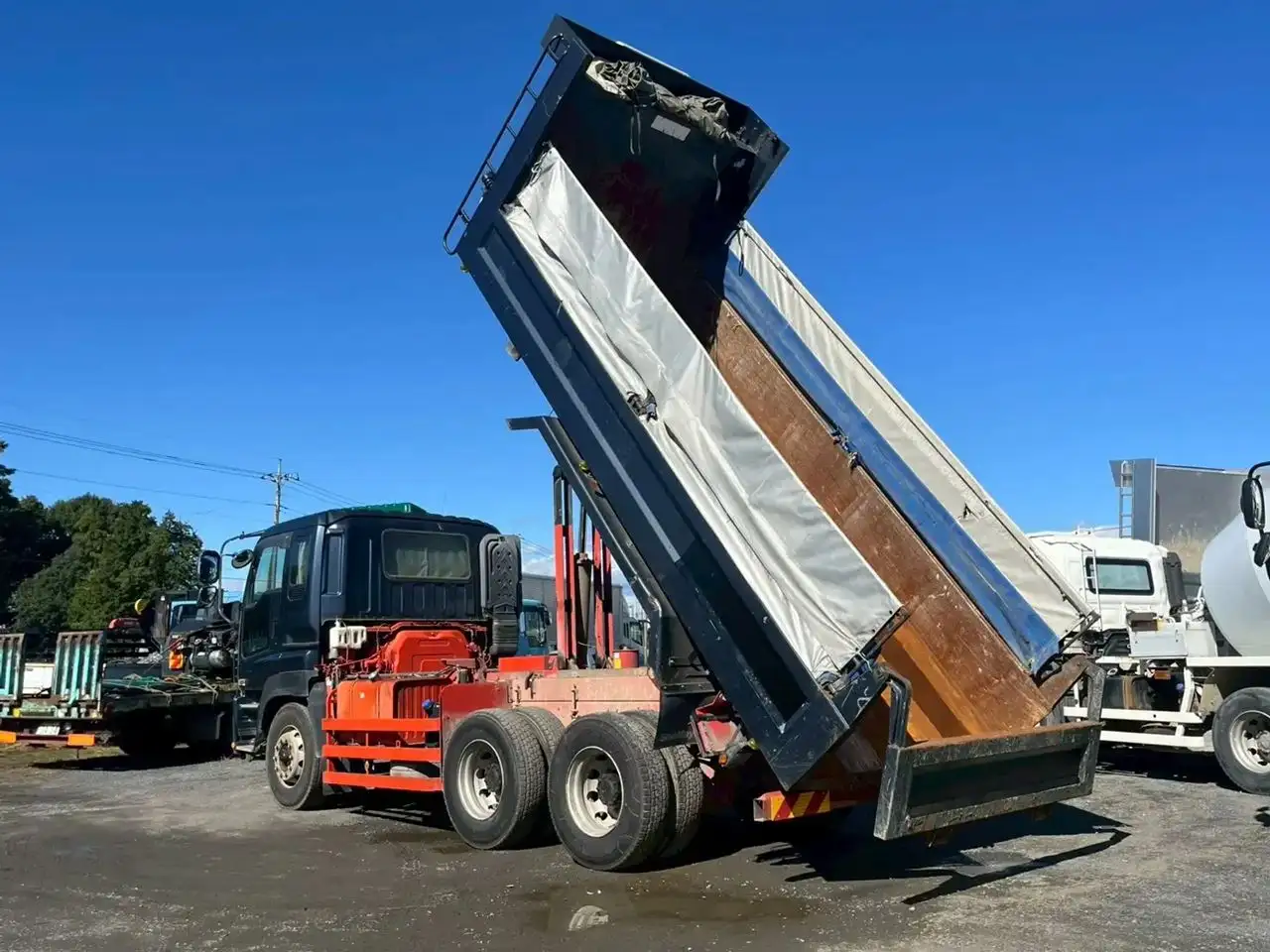 いすゞ ギガ 大型 ダンプ コボレーン ベッドの中古トラック画像5