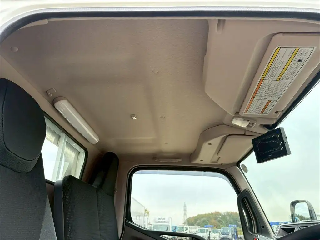 三菱 キャンター 小型 平ボディ パワーゲート 床鉄板の中古トラック画像像17