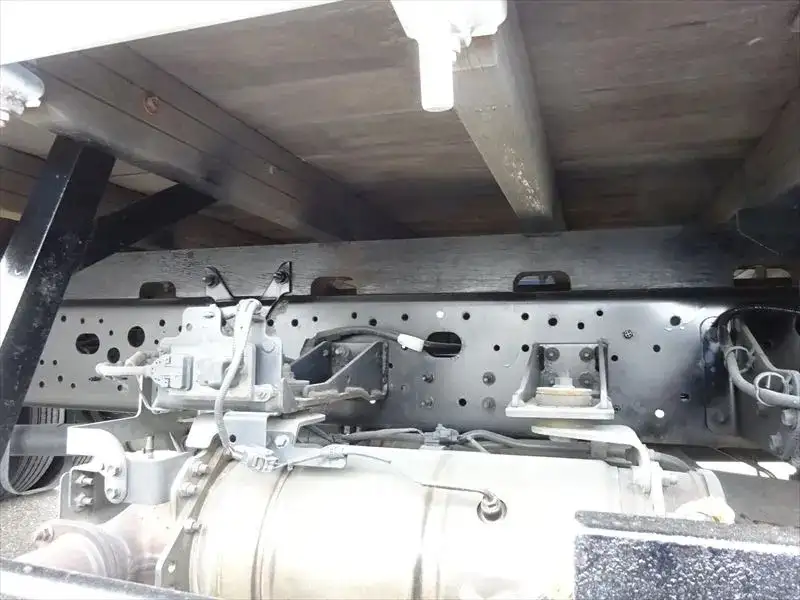 日野 レンジャー 中型/増トン 平ボディ ベッド 2KG-FD2ABAの中古トラック画像18