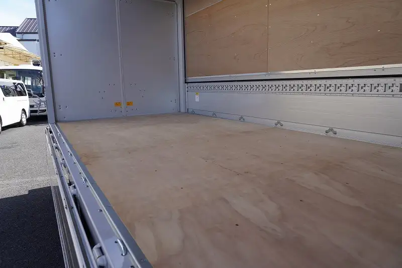 三菱 キャンター 小型 ウイング 2RG-FEB50 R5の中古トラック画像6