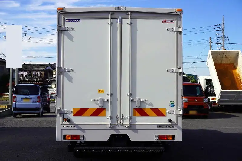 三菱 キャンター 小型 ウイング 2RG-FEB50 R5の中古トラック画像3