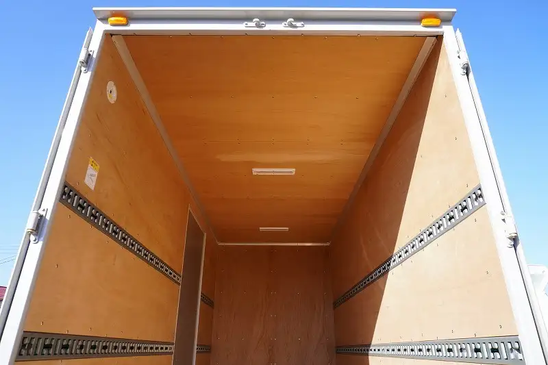 三菱 キャンター 小型 アルミバン サイドドア 2RG-FEAV0の中古トラック画像5