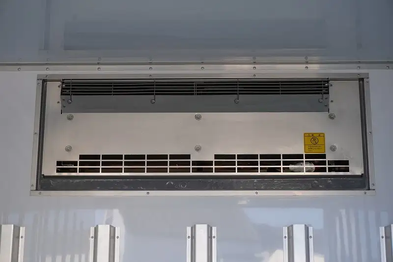 三菱 キャンター 小型 冷凍冷蔵 低温 床ステンの中古トラック画像6