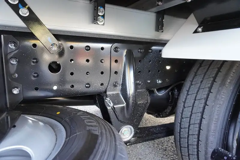 三菱 キャンター 小型 冷凍冷蔵 低温 床ステンの中古トラック画像18