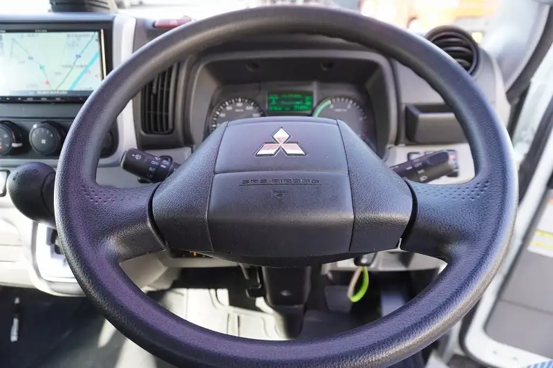 三菱 キャンター 小型 アルミバン パワーゲート 2RG-FBA20の中古トラック画像11