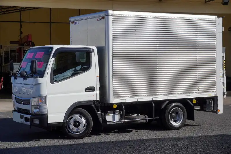 三菱 キャンター 小型 アルミバン パワーゲート 2RG-FBA20 の中古トラック【車両No.200961】