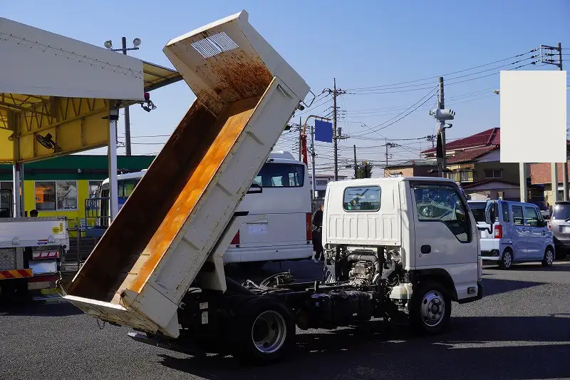 いすゞ エルフ 小型 ダンプ ローダー 強化の中古トラック画像4
