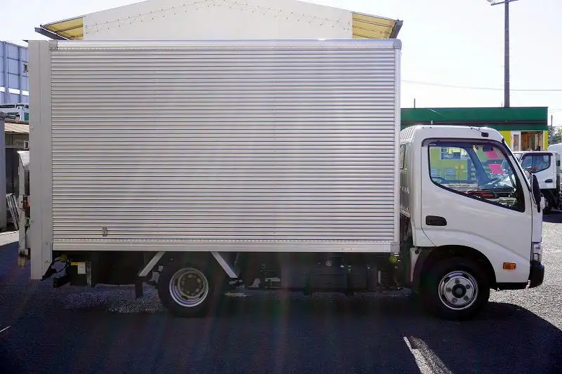 トヨタ トヨエース 小型 アルミバン パワーゲート TPG-XZU645Mの中古トラック画像2
