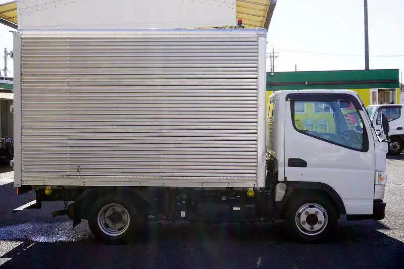 三菱 キャンター 小型 アルミバン 2RG-FBA20 R3の中古トラック画像2