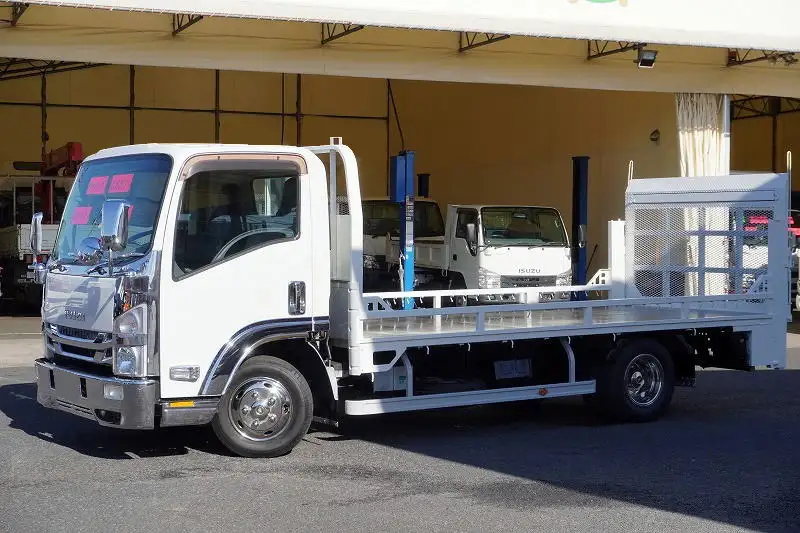 いすゞ エルフ 小型 車両重機運搬 TRG-NPR85AR H27 の中古トラック【車両No.201007】
