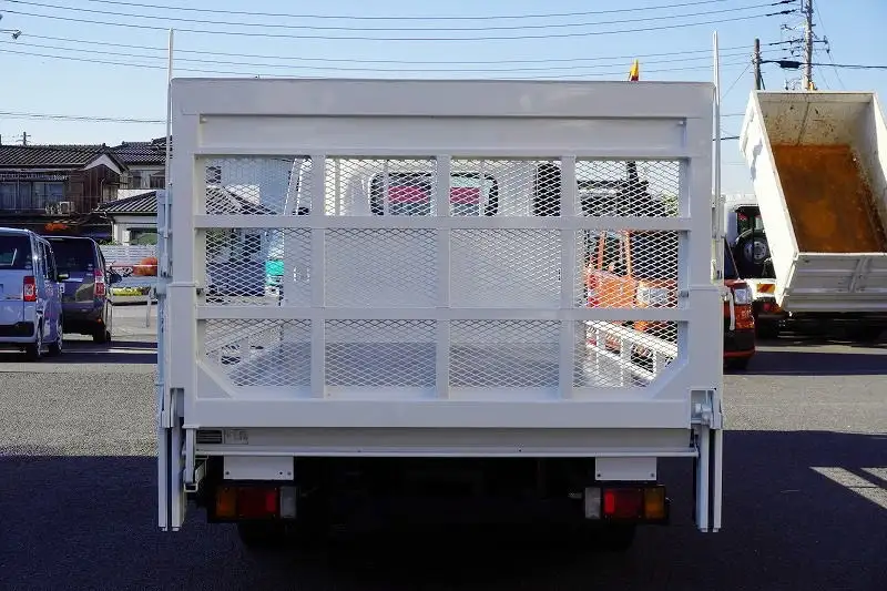 いすゞ エルフ 小型 車両重機運搬 TRG-NPR85AR H27の中古トラック画像3