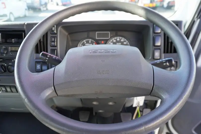 いすゞ エルフ 小型 車両重機運搬 TRG-NPR85AR H27の中古トラック画像12