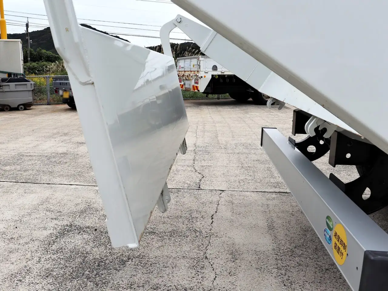 三菱 ファイター 中型/増トン ダンプ コボレーン ベッドの中古トラック画像9