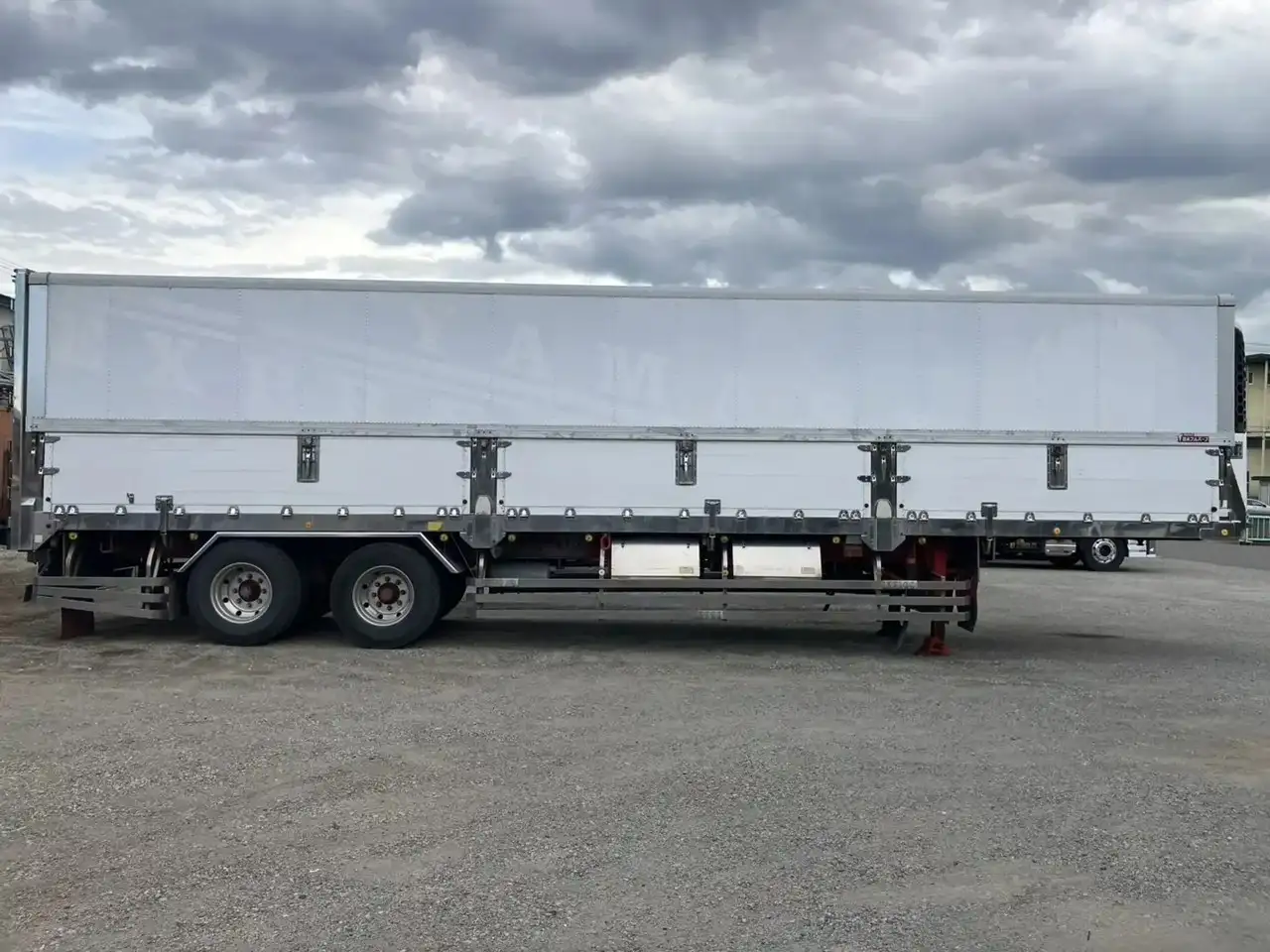 フルハーフ 国産車その他 トレーラー/その他 トレーラー 2軸 エアサスの中古トラック画像4