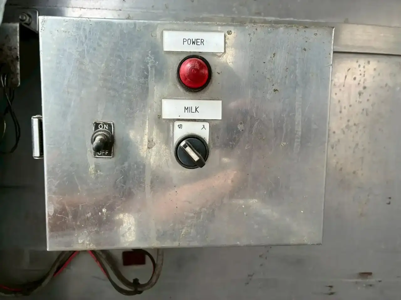 日野 レンジャー 中型/増トン タンク車 ローリー LDG-FG8JKAAの中古トラック画像8