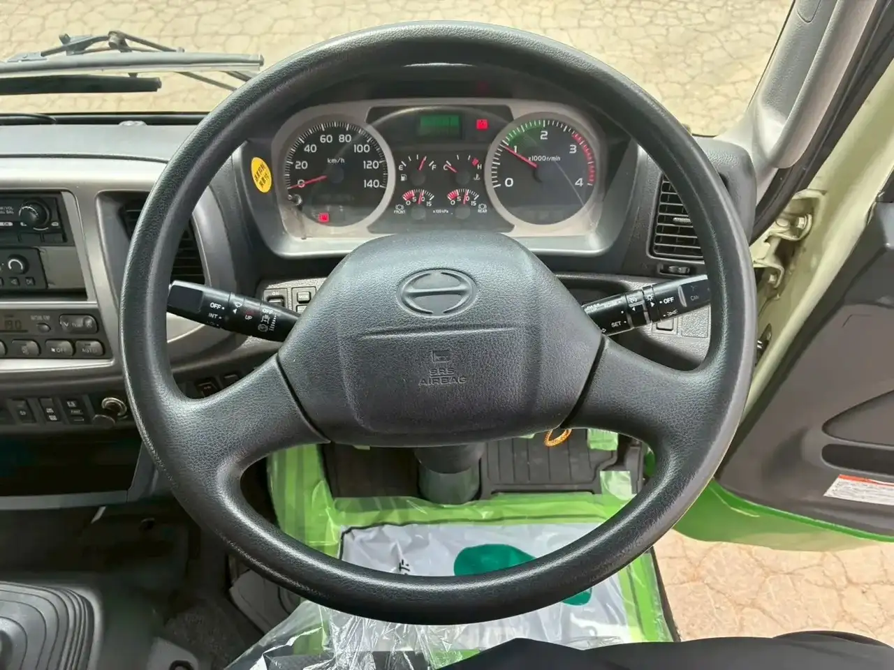 日野 レンジャー 中型/増トン タンク車 ローリー LDG-FG8JKAAの中古トラック画像12