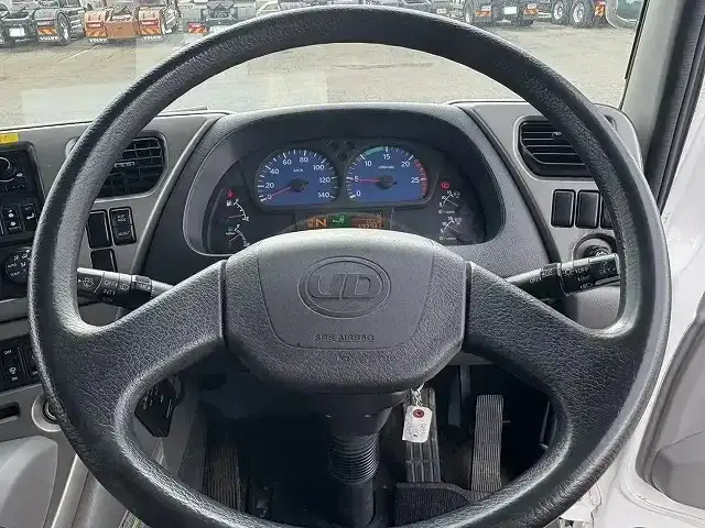 日産UD クオン 大型 冷凍冷蔵 低温 スタンバイの中古トラック画像12