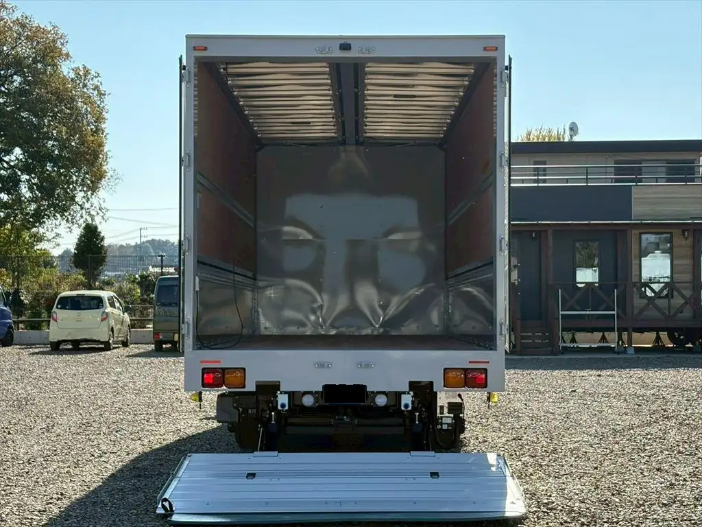 三菱 ファイター 中型/増トン ウイング パワーゲート エアサスの中古トラック画像5