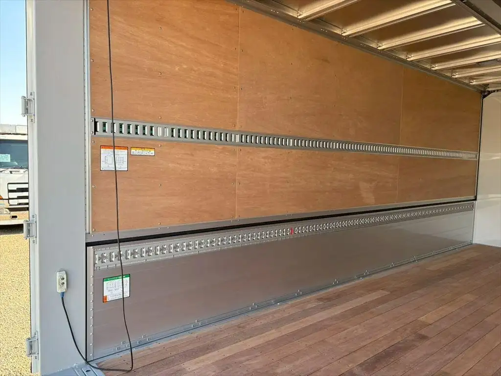 三菱 ファイター 中型/増トン ウイング パワーゲート エアサスの中古トラック画像8