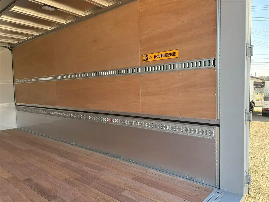 三菱 ファイター 中型/増トン ウイング パワーゲート エアサスの中古トラック画像9