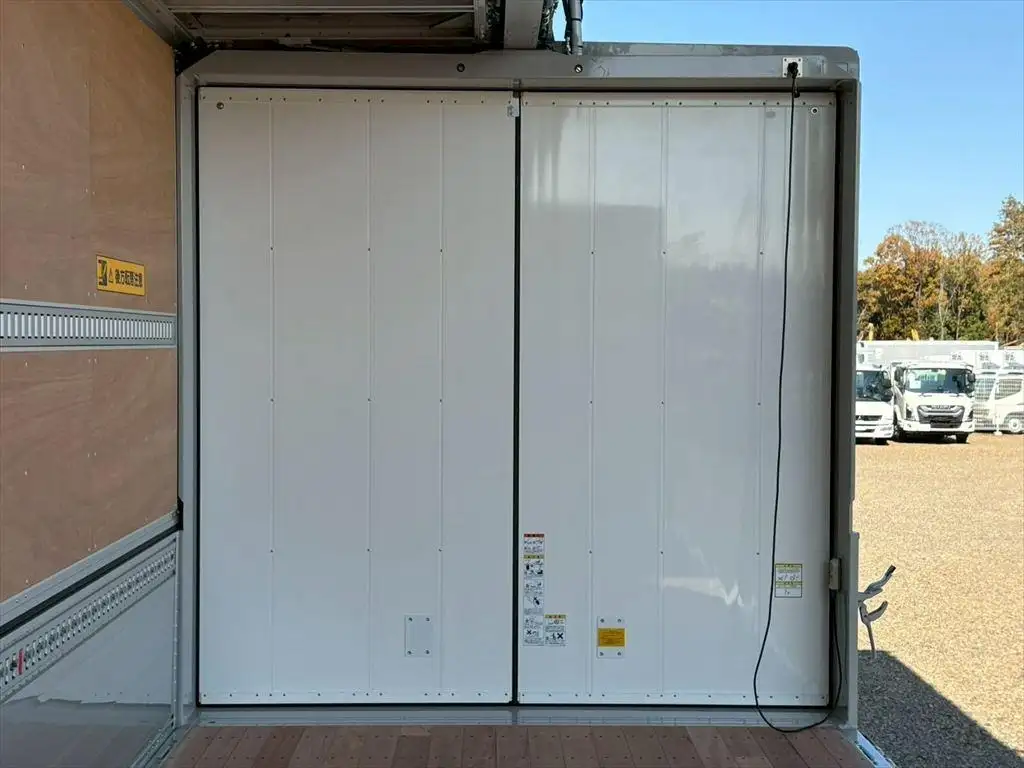 三菱 ファイター 中型/増トン ウイング パワーゲート エアサスの中古トラック画像10