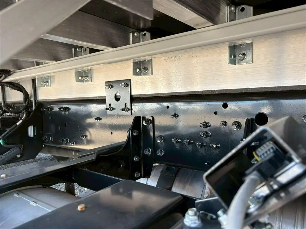 三菱 ファイター 中型/増トン ウイング パワーゲート エアサスの中古トラック画像19