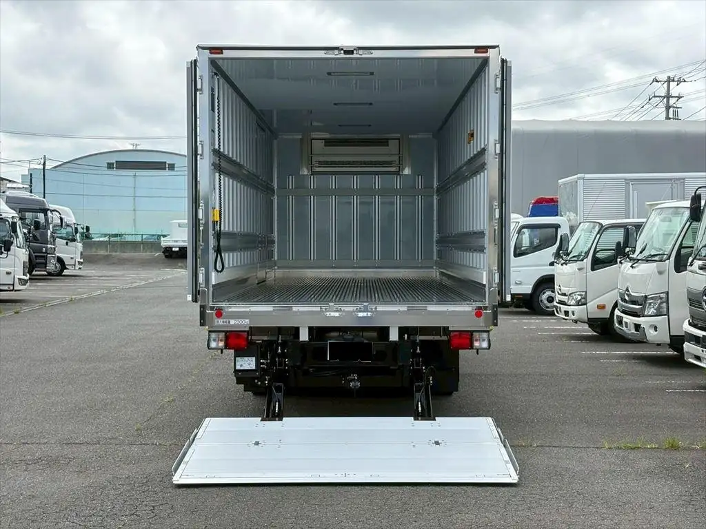 日野 レンジャー 中型/増トン 冷凍冷蔵 低温 パワーゲートの中古トラック画像6