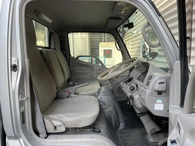 トヨタ トヨエース 小型 平ボディ LDF-KDY281 H25の中古トラック画像7
