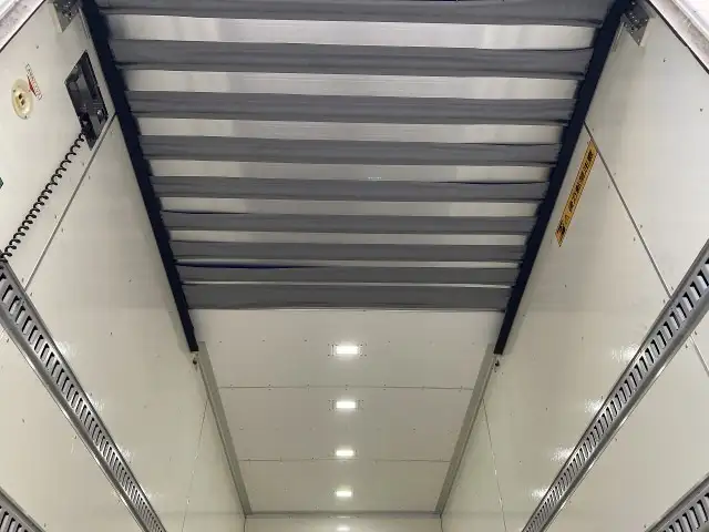 日野 デュトロ 小型 アルミバン パワーゲート シャッター式の中古トラック画像8