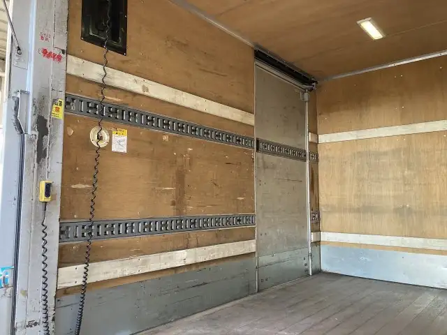 トヨタ ダイナ 小型 アルミバン パワーゲート サイドドアの中古トラック画像8