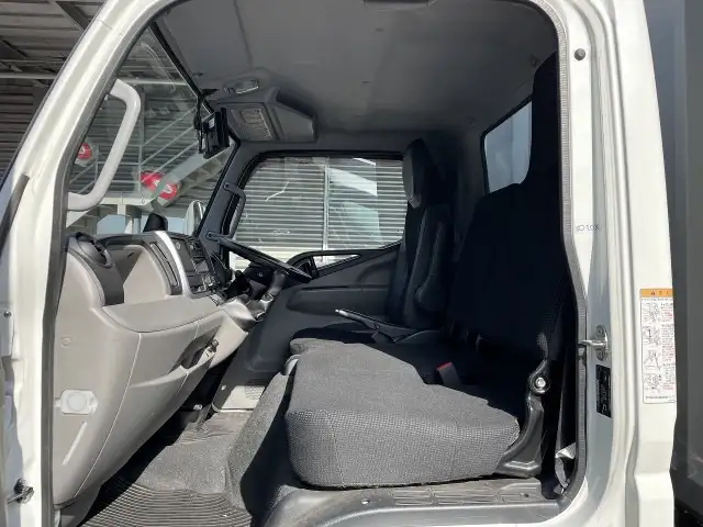 三菱 キャンター 小型 ウイング TPG-FEA50 H30の中古トラック画像10