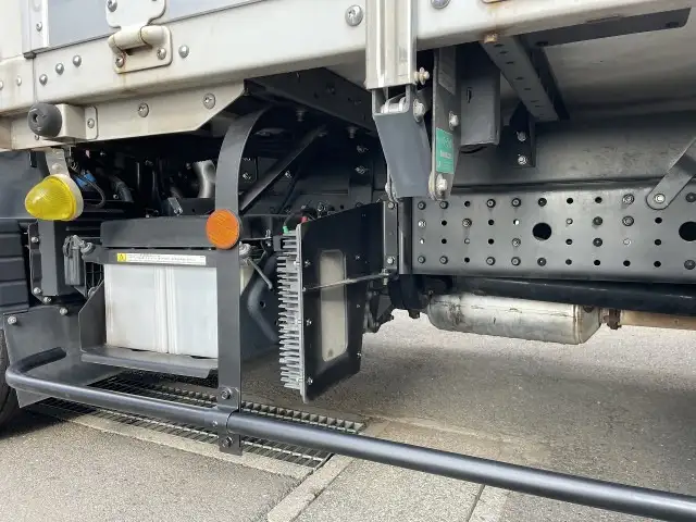 三菱 キャンター 小型 ウイング TPG-FEA50 H30の中古トラック画像16