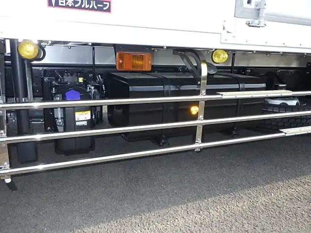 日野 レンジャー 中型/増トン 冷凍冷蔵 パワーゲート 床アルミの中古トラック画像像17