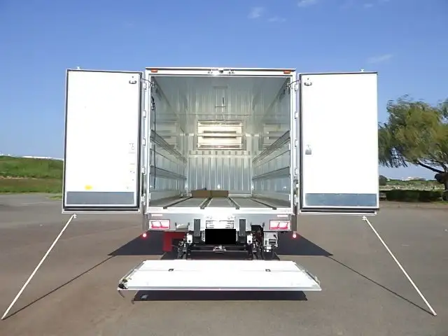 日野 レンジャー 中型/増トン 冷凍冷蔵 パワーゲート 床アルミの中古トラック画像5