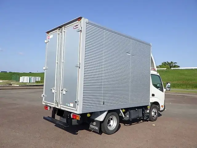トヨタ ダイナ 小型 アルミバン サイドドア TPG-XZU605Mの中古トラック画像4