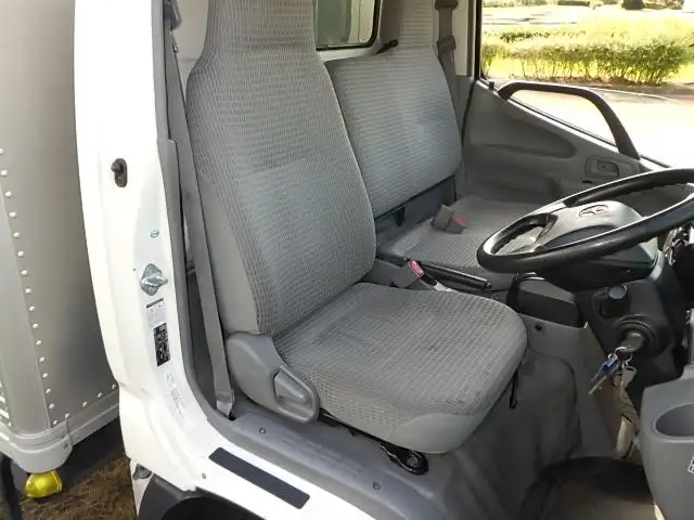 トヨタ ダイナ 小型 アルミバン サイドドア TPG-XZU605Mの中古トラック画像11