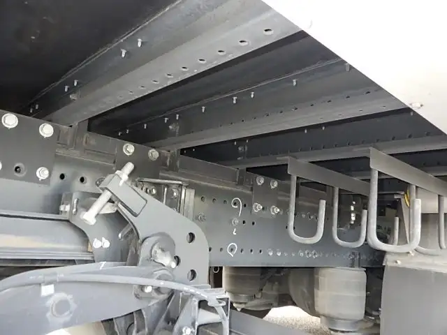 日野 プロフィア 大型 ウイング パワーゲート ハイルーフの中古トラック画像15