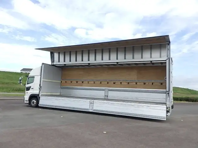 日野 プロフィア 大型 ウイング パワーゲート ハイルーフの中古トラック画像5