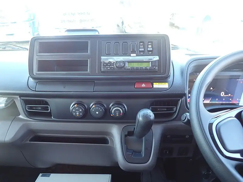 三菱 キャンター 小型 ウイング 2RG-FEB50 R7の中古トラック画像10