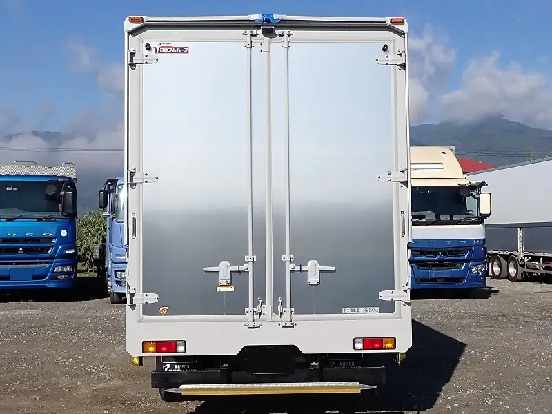 三菱 キャンター 小型 ウイング 2RG-FEB50 R7の中古トラック画像4