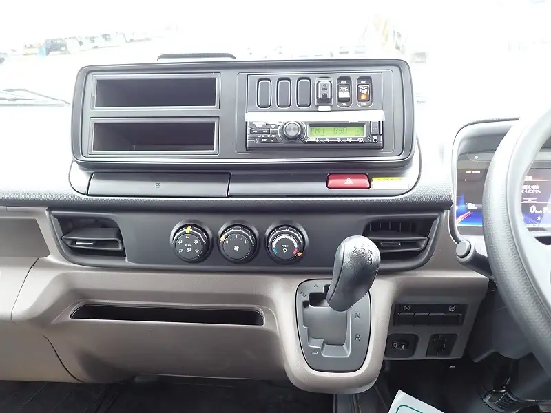 三菱 キャンター 小型 ウイング 2RG-FEB50 R7の中古トラック画像12