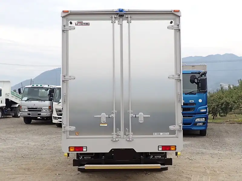 三菱 キャンター 小型 ウイング 2RG-FEB50 R7の中古トラック画像4