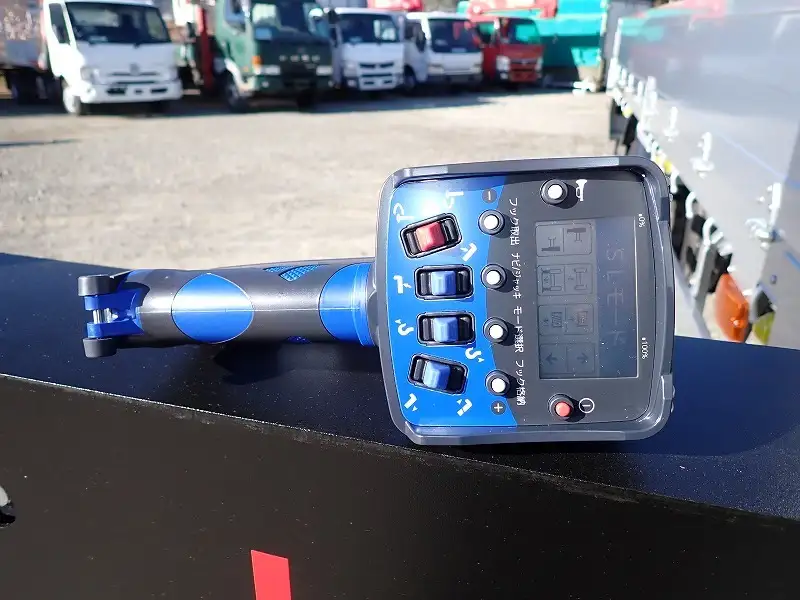 三菱 ファイター 中型/増トン 車両重機運搬 4段クレーン ラジコンの中古トラック画像20