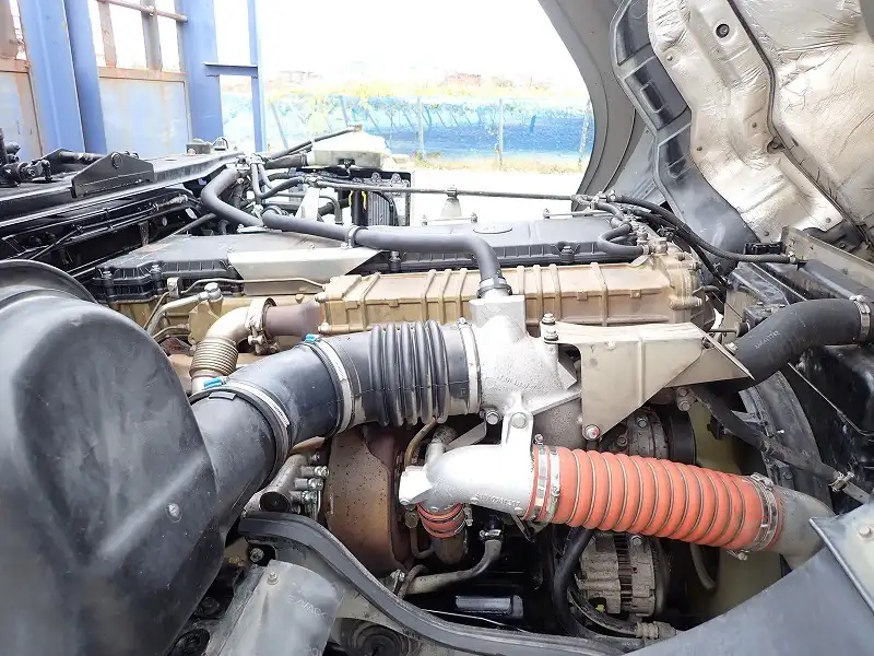 三菱 スーパーグレート 大型 平ボディ ベッド QKG-FS50VZの中古トラック画像19