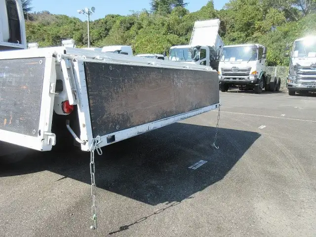 日野 デュトロ 小型 平ボディ TKG-XZU700 H29の中古トラック画像9