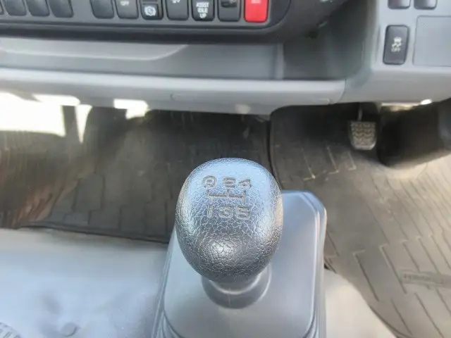 日野 デュトロ 小型 平ボディ TKG-XZU700 H29の中古トラック画像15