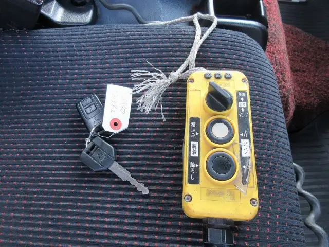 三菱 キャンター 小型 アームロール シングルホイスト TPG-FBA50の中古トラック画像9