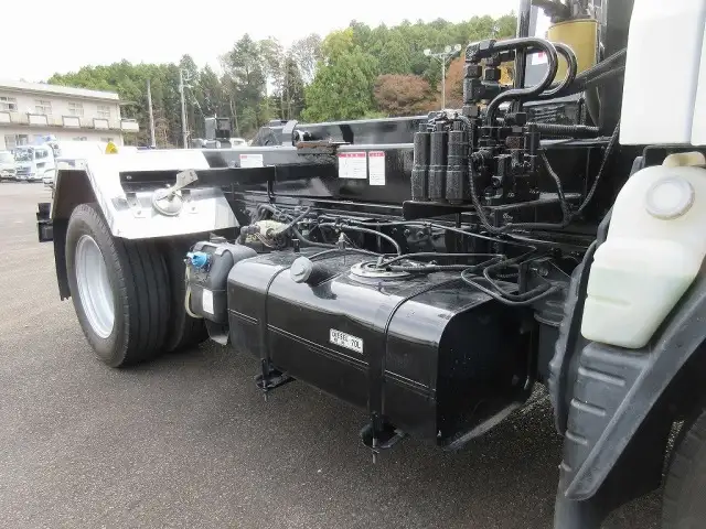 三菱 キャンター 小型 アームロール シングルホイスト TPG-FBA50の中古トラック画像15